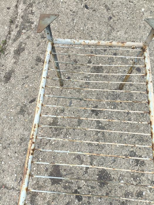 Stolik ruszt zabytek antyk