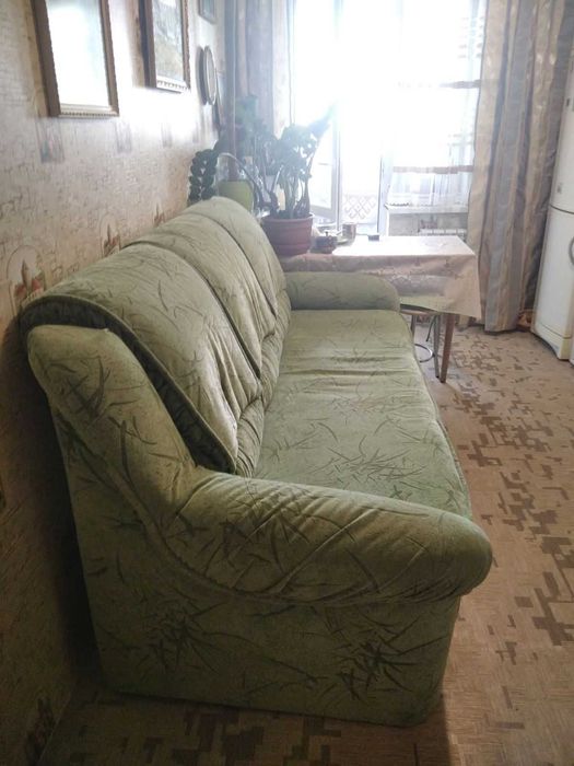 Диван раскладной.