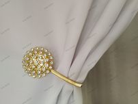 Złote 2 spinki na magnes w stylu Glamour