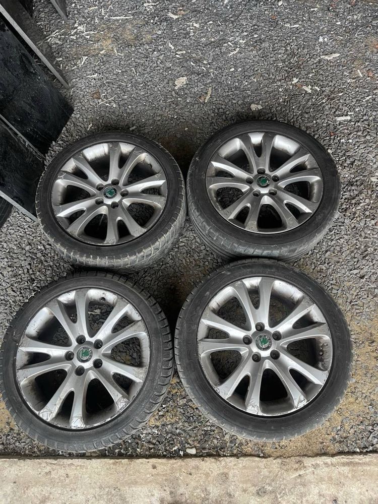 Диски R17 5x112 Skoda Гума 225/45/R17