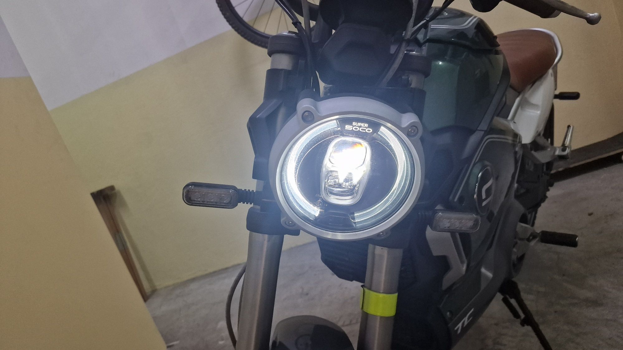 Super soco TC como nova