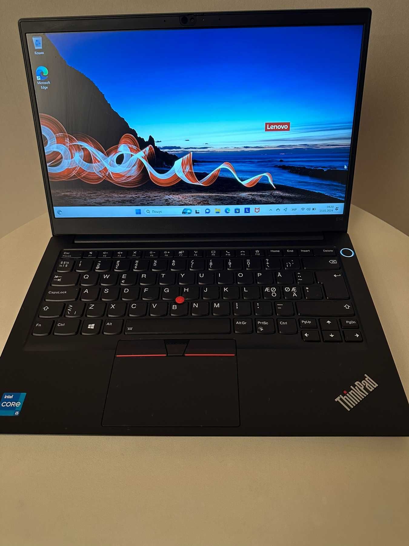 Lenovo ThinkPad E14 11th Gen Intel Core i5-1135G7 8 гб 256GB