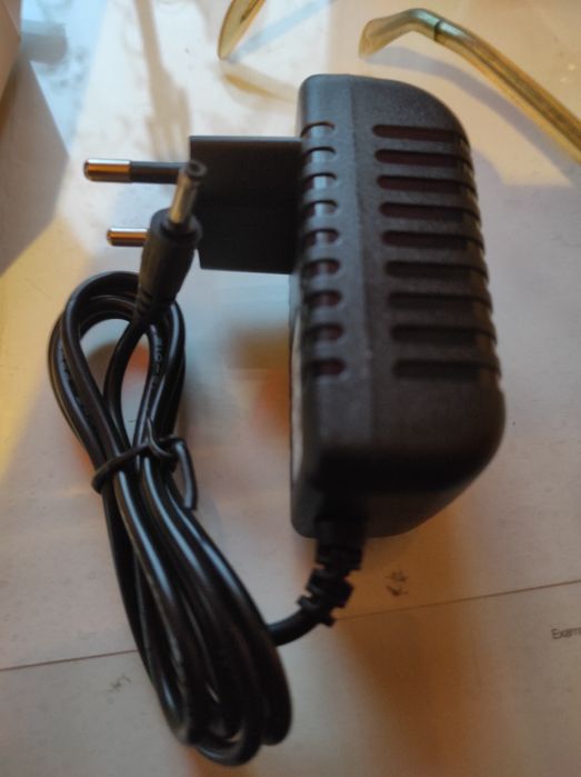 Зарядка li-ion, литий -полимерных АКБ 4.2в, 2а новая