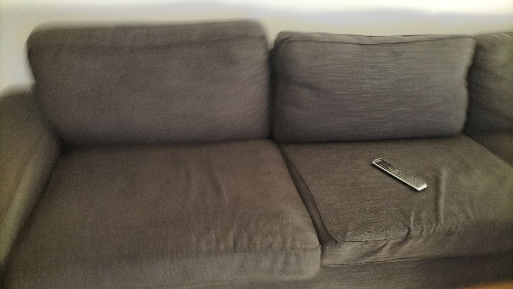 Sofá com chaise long