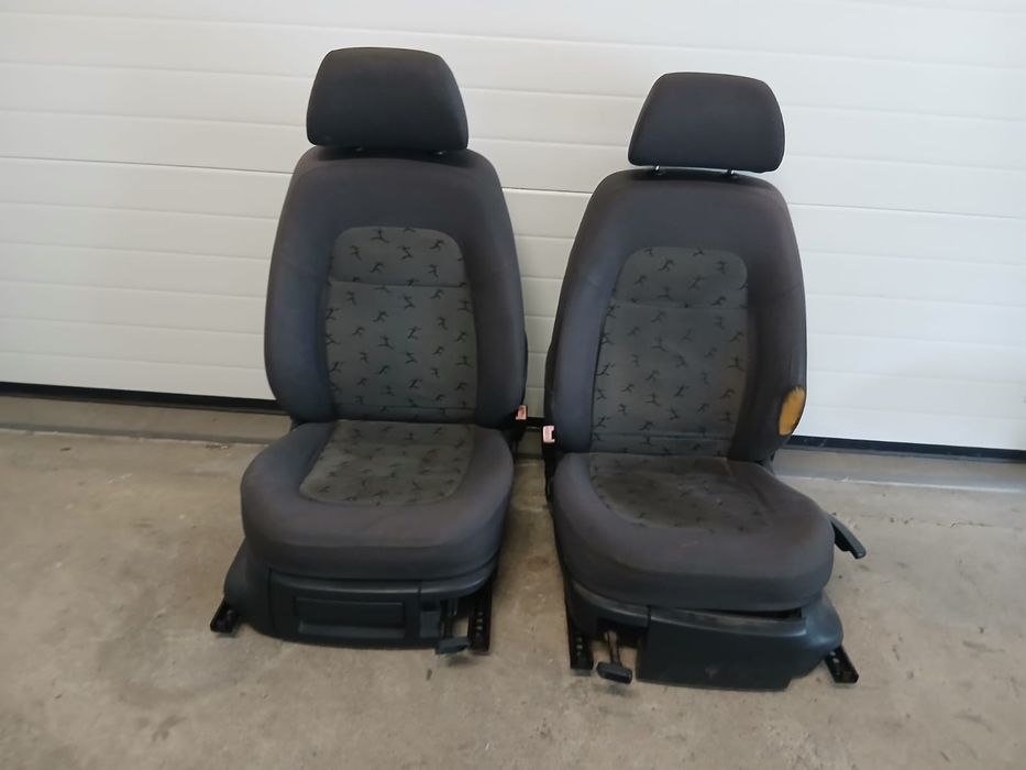 Skoda Fabia I 2001 ( PEÇAS DE INTERIOR r)