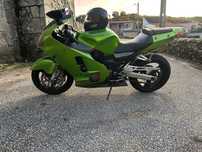 Kawasaki Ninja ZX-12R