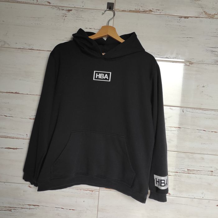 Bluza kangurka z kapturem 158