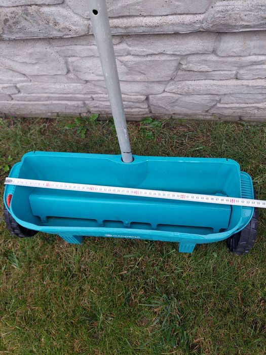 Siewnik ogrodowy firmy Gardena siewnik do trawy nawozu