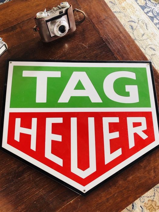 Placa esmaltada TAG HEURE 63x58cm