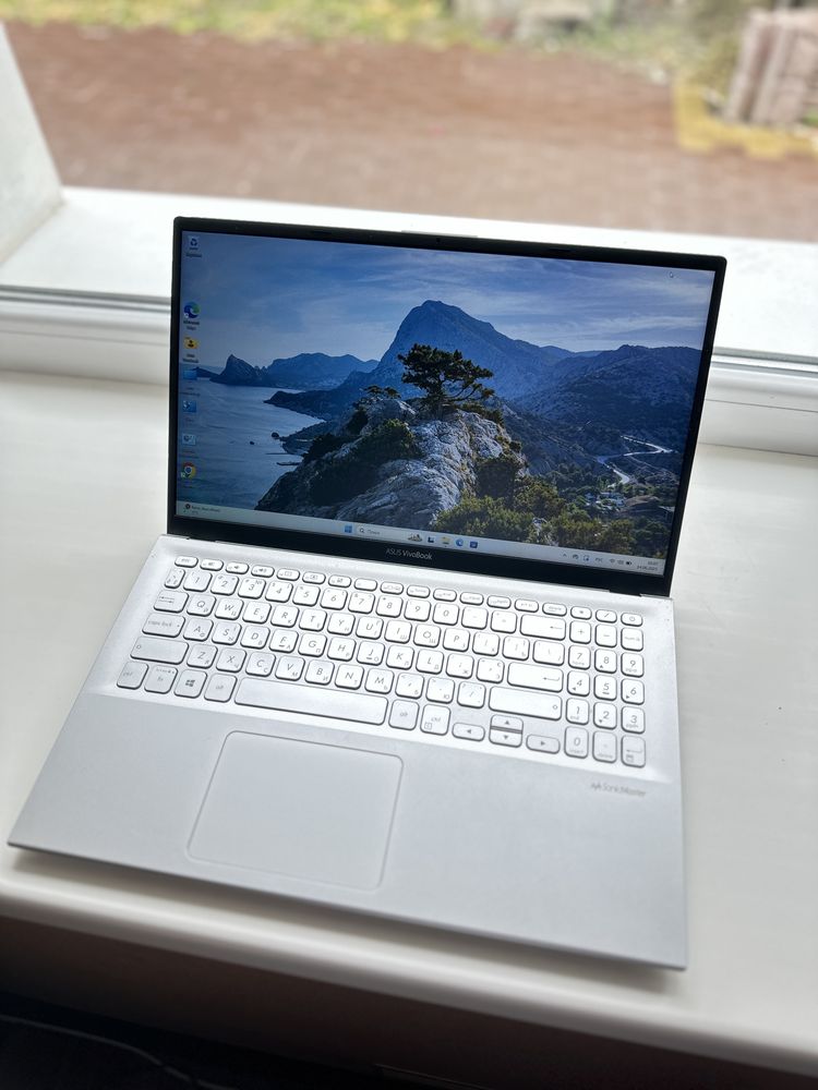 ‼️ Asus VivoBook‼️15.6/SSD256GB/8GB/Windows 11 Home!!!