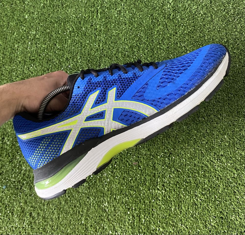 Кроссовки ASICS Gel-Pulse 10
