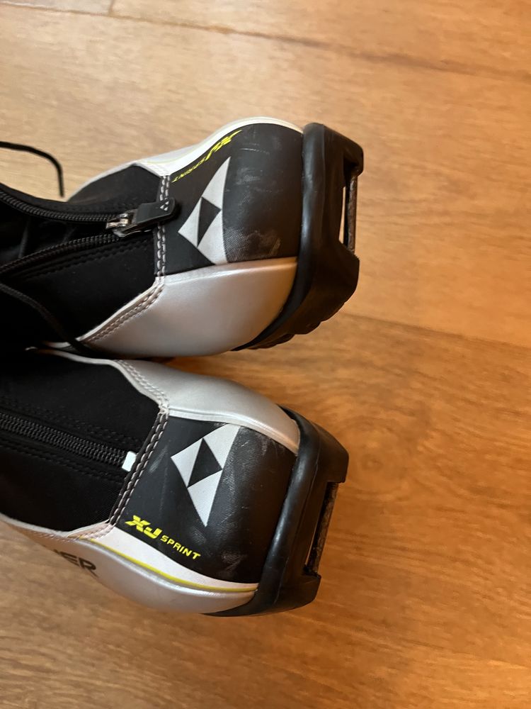 Buty do biegówek / nart biegowych FISCHER XJ Sprint rozmiar 36 EU