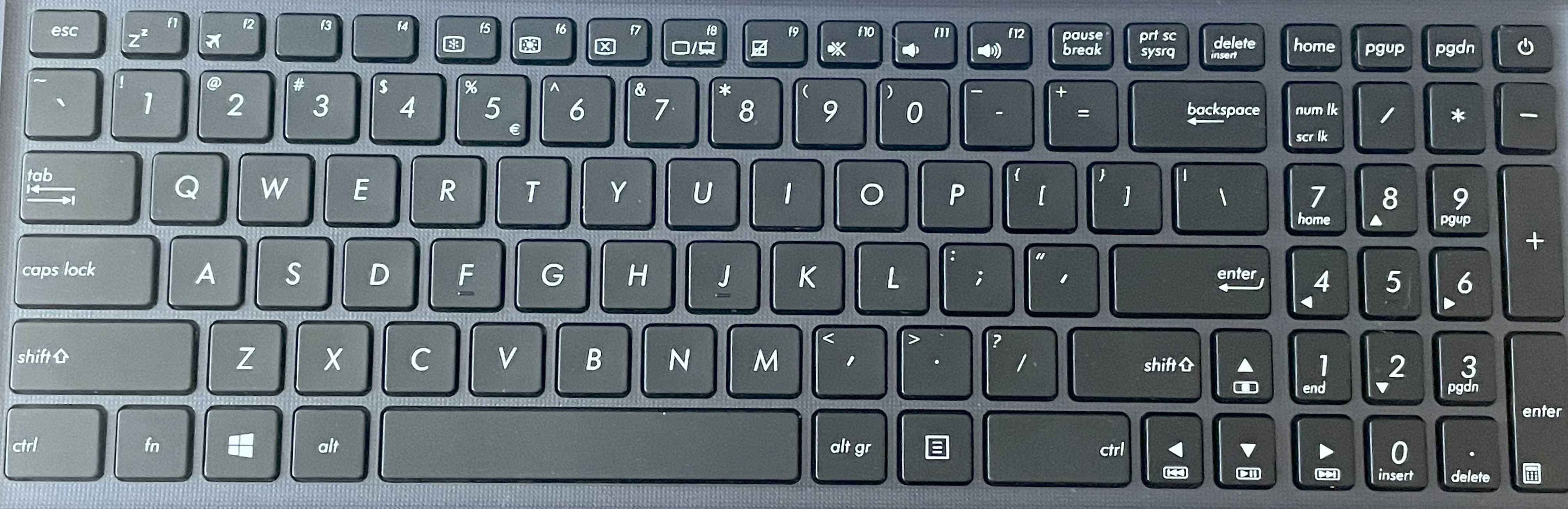 ORYGINALNY Laptop Asus F543MA-DM695T