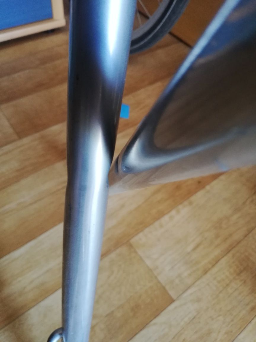 Krzesła hokery czarne krzesła barowe