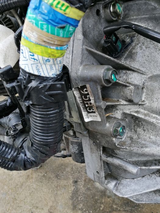 Caixa de velocidades Nissan Micra 1.2 gasolina ano 2012 mais material