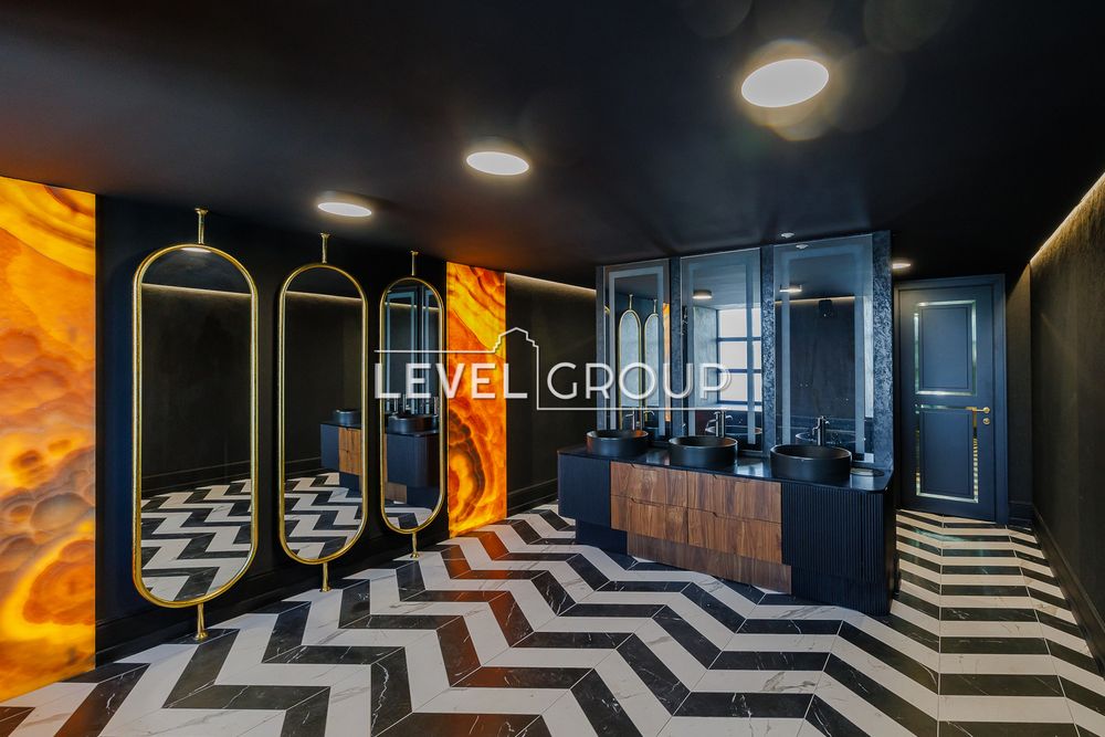 Унікальний новий Ресторан з ремонтом в серці Подолу