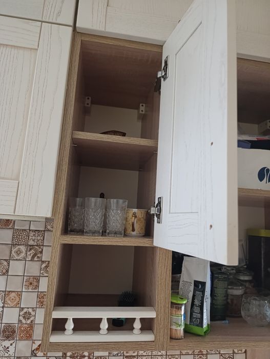 Продается часть кухни с техникой