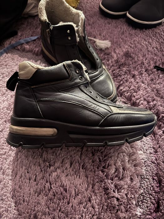 Шкіряні черевики