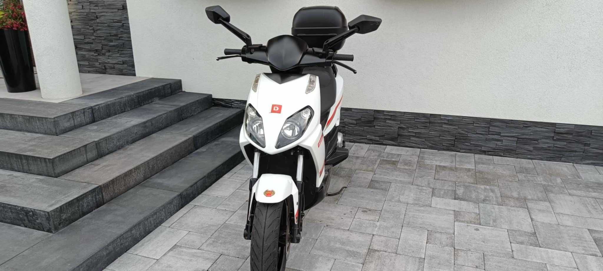 Skuter Derbi Variant 50 Sport 2T, Aprilia .2014 z Austrii