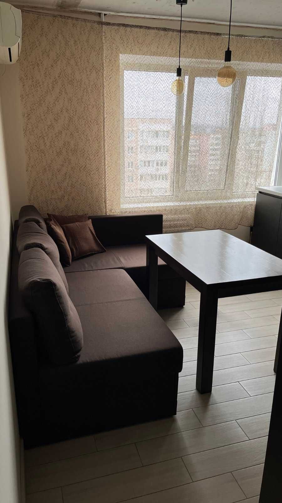 ПРОДАМ 2-ох кімнатну квартиру на 1-ому Шевченківськоу району