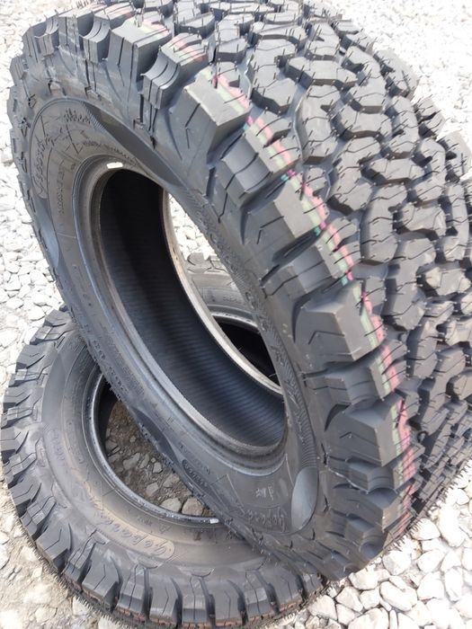 Opony Terenowe 265/65 R17  Wzór BF AT