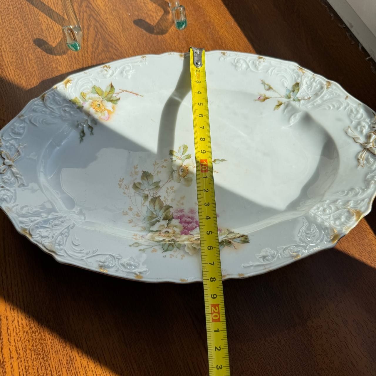 Patera/Półmisek Różyczki Carl Teich CT XIX wiek, Porcelana ryflowana