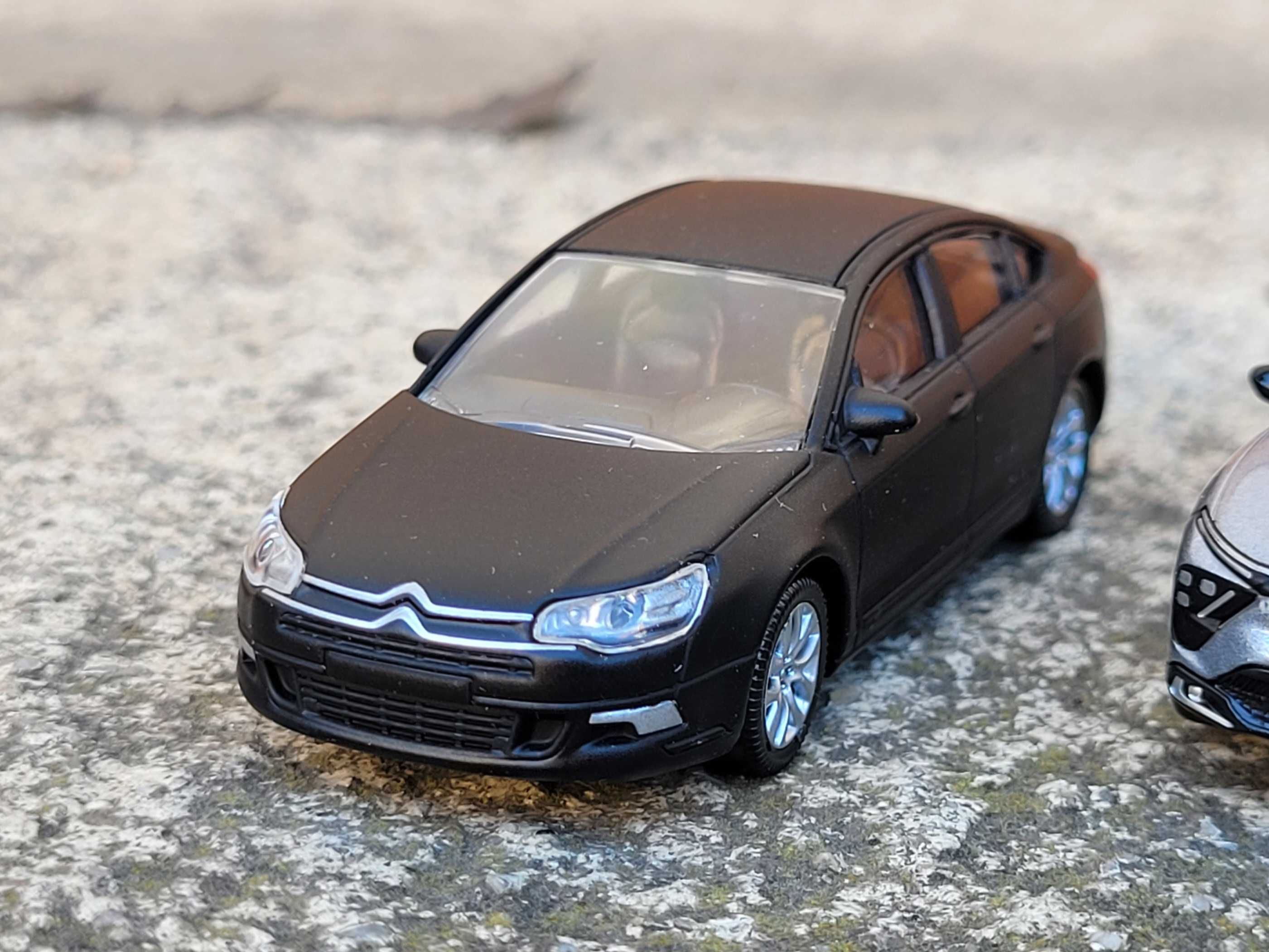 Kolekcja modeli Citroen C5 C5X  Norev 1:64 nowe
