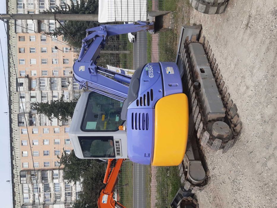 Екскаватор гусеничний Hitachi EX55UR-3