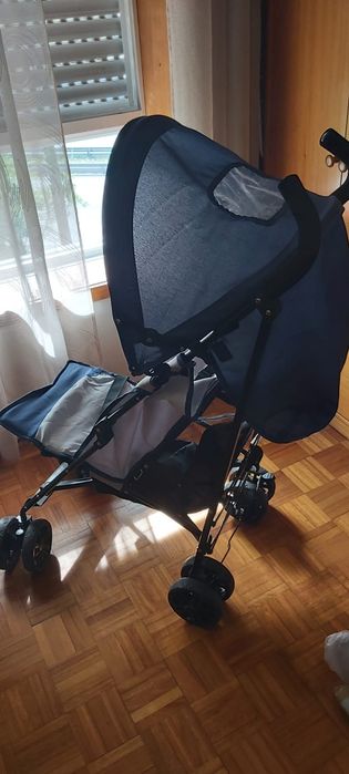 Carro passeio bebé