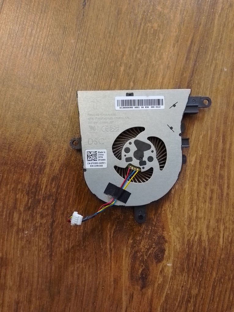Dell Inspiron 17 5767  wentylator