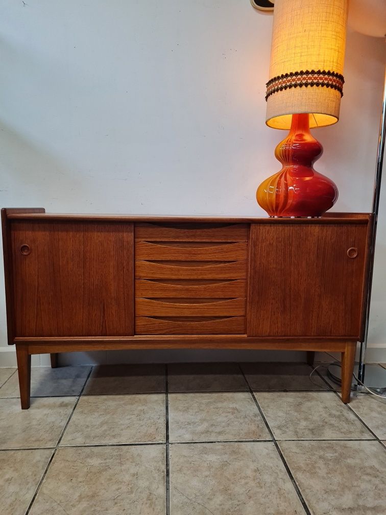 Komoda tekowa,sideboard,skandynawski design,Bräntorps, Szwecja, 1960