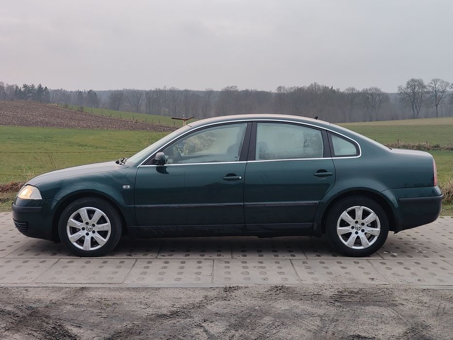 Passat B5 FL 1.8t Climatronic el.lusterka el.szyby central zamek