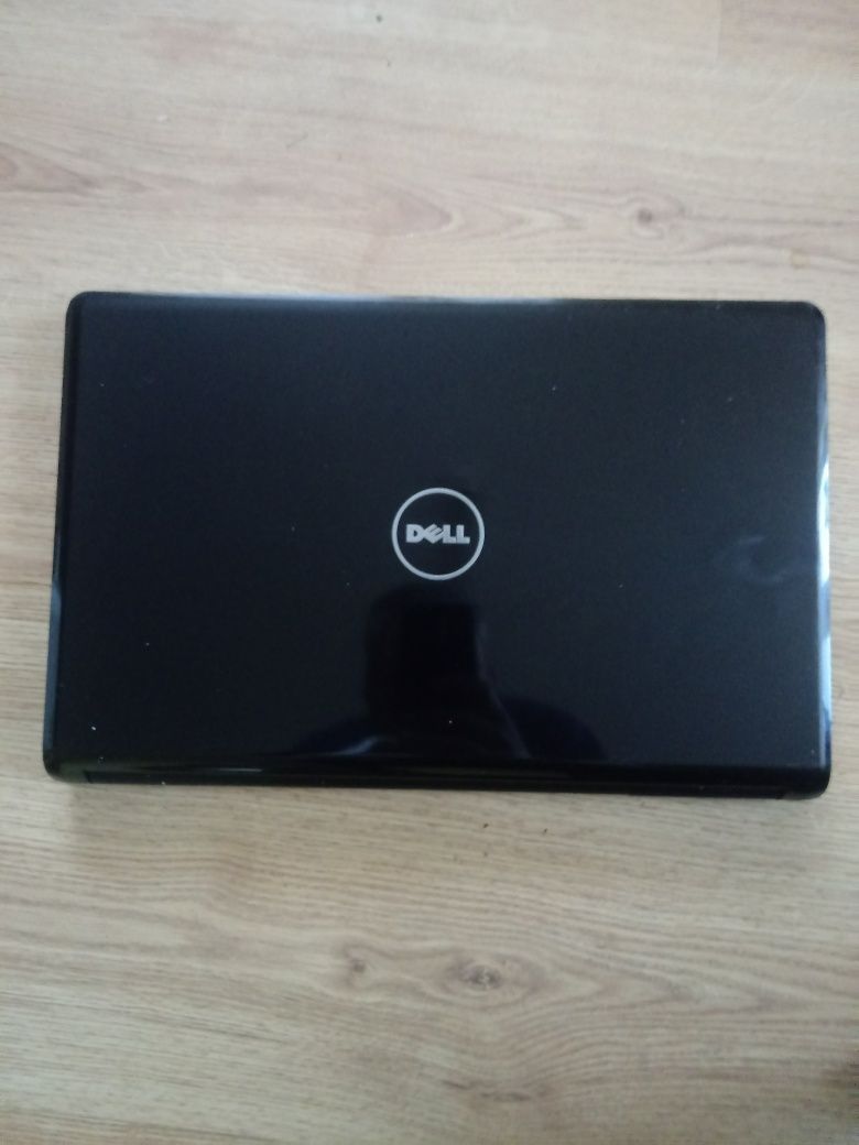 Laptop Dell INSPIRION 1570