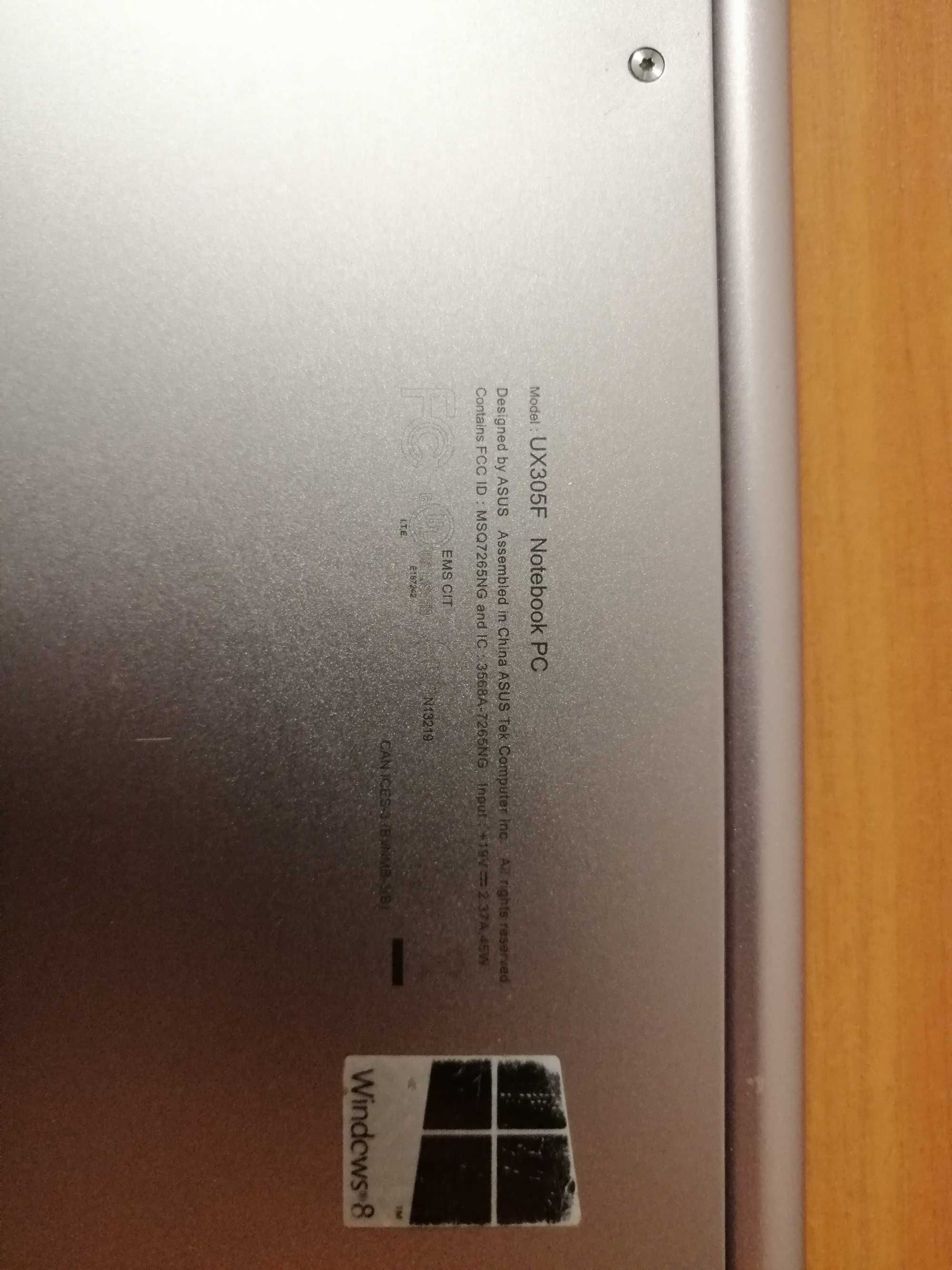 ASUS ZenBook UX305F - lekki i elegancki ultrabook o wadze 1,34 kg