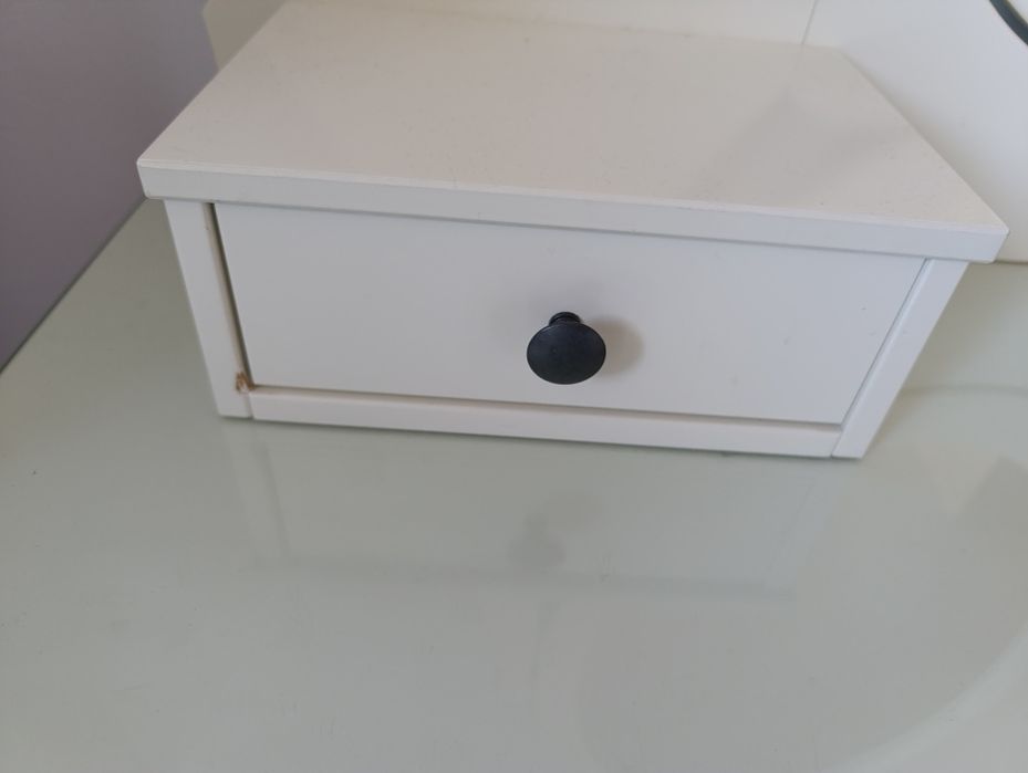 Toaletka IKEA Hemnes