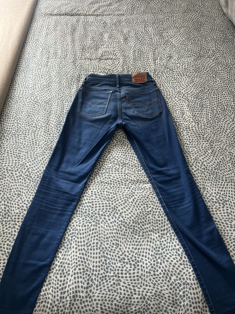 Calças levis Super Skinny N24