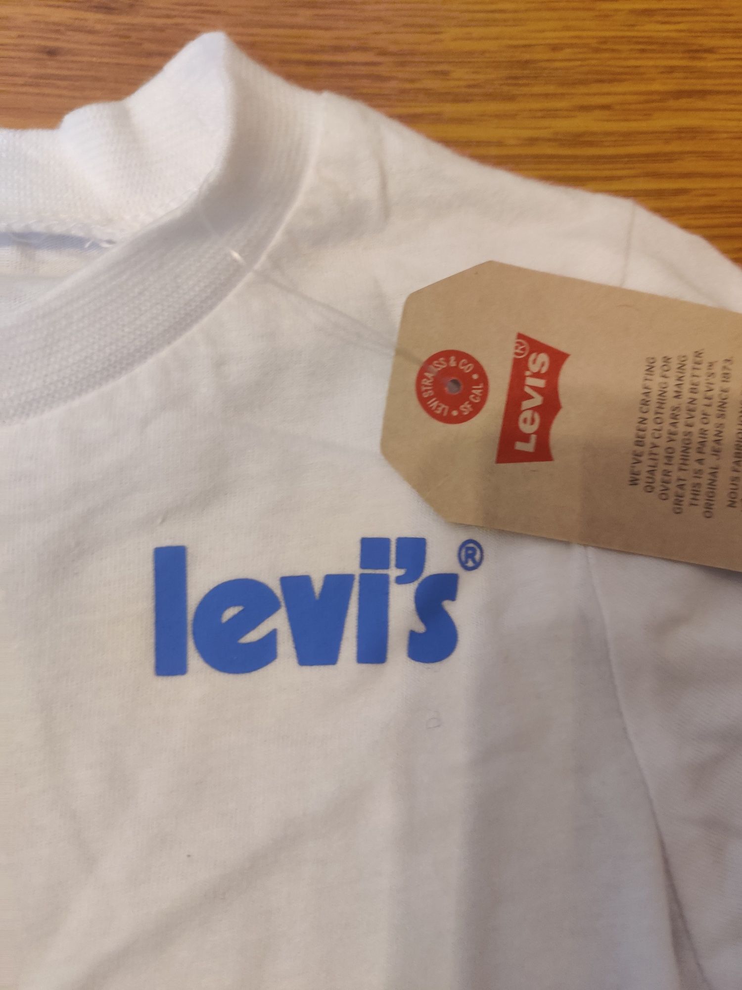 Koszulka Levi's lato