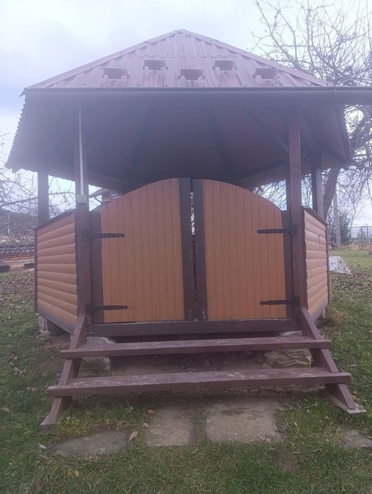 Котедж в микуличині