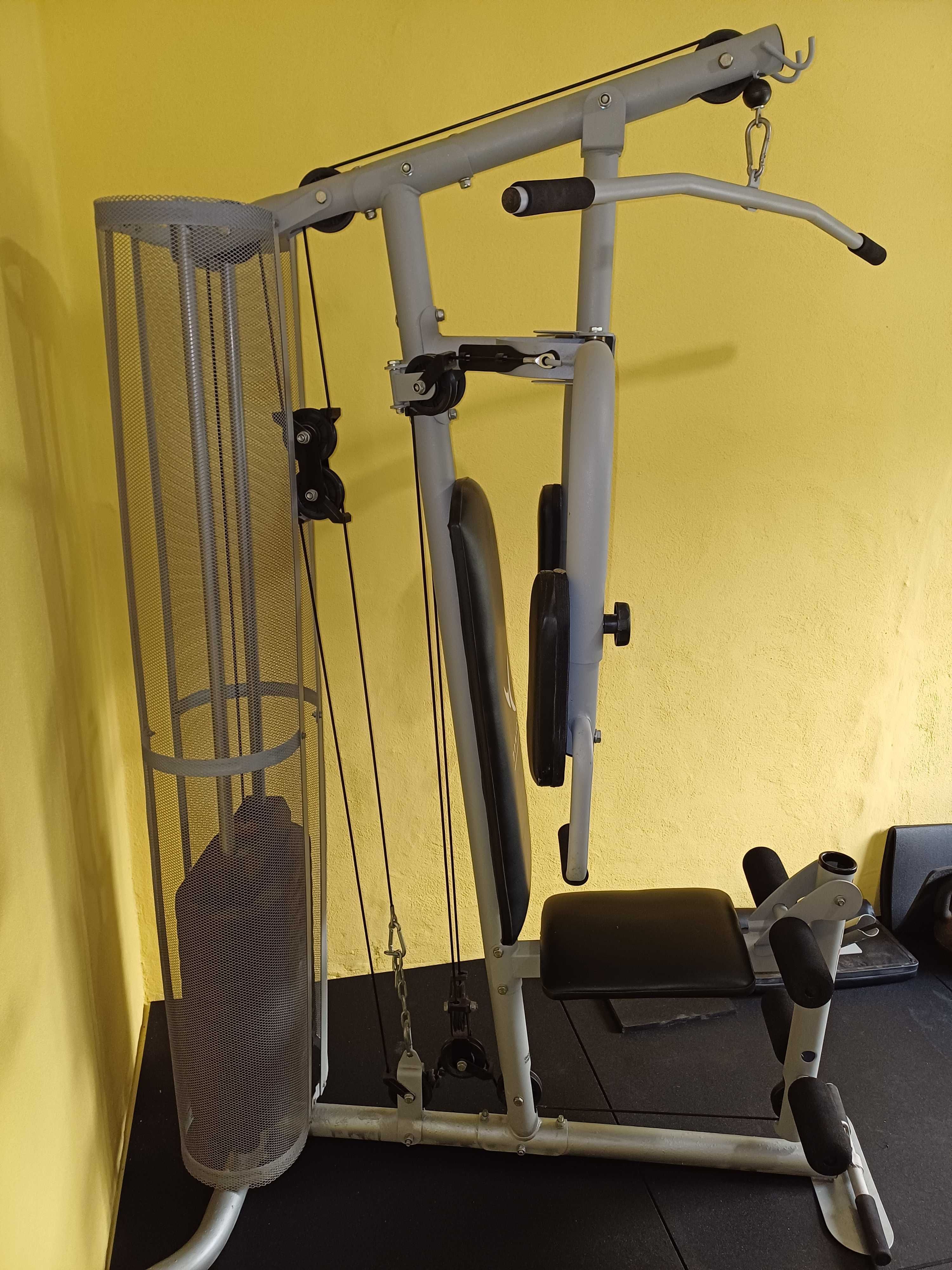 Maquina de musculação multifunções