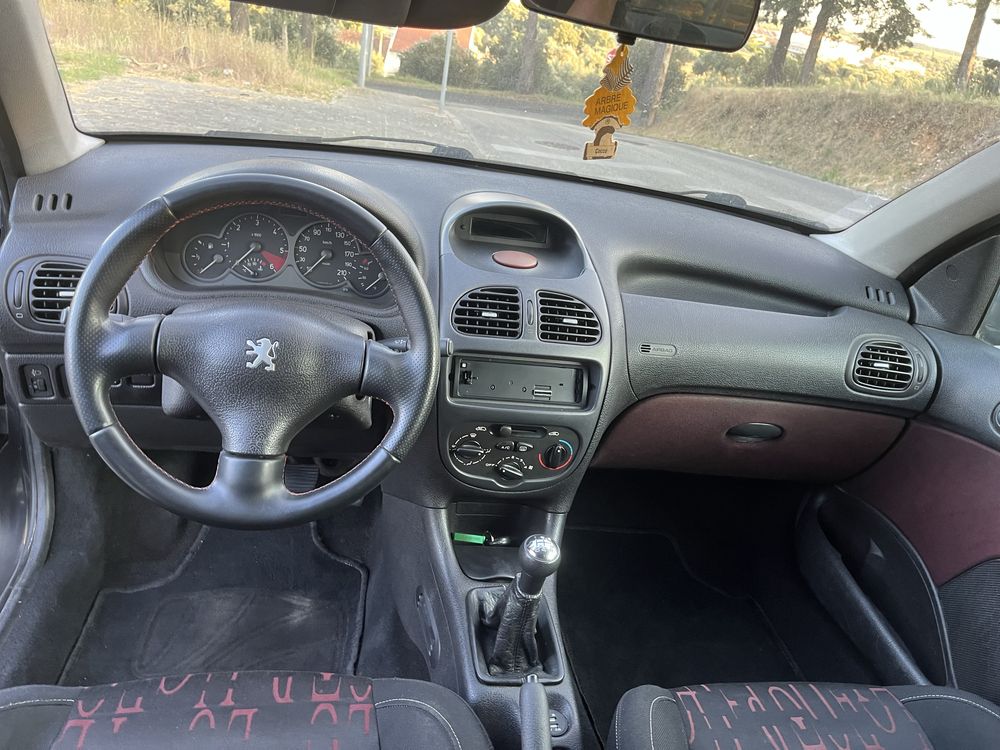 Peugeot 206 2.0 hdi xs