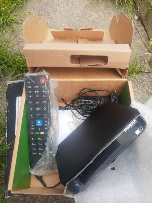 hd satellite receiver Тюнер супутниковий з Німеччини.