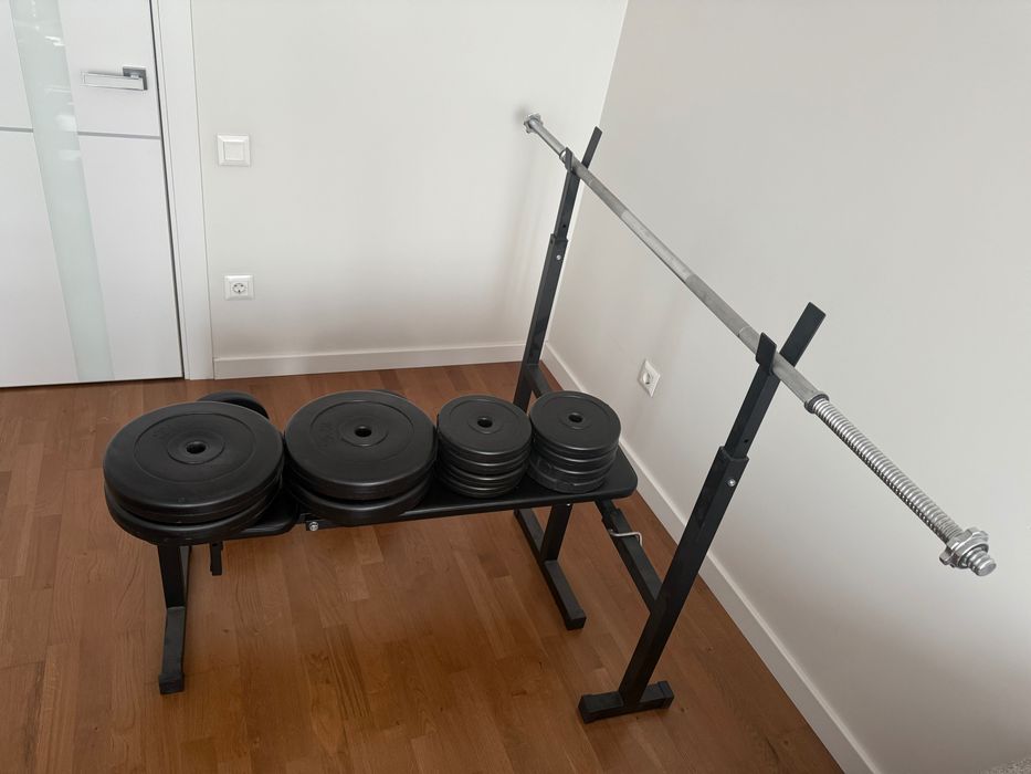 Лавка,штанга,гантелі