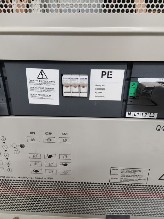 Джерело безперебійного живлення ДЖБ, UPS, APC Galaxy 200KVA  200кВА.