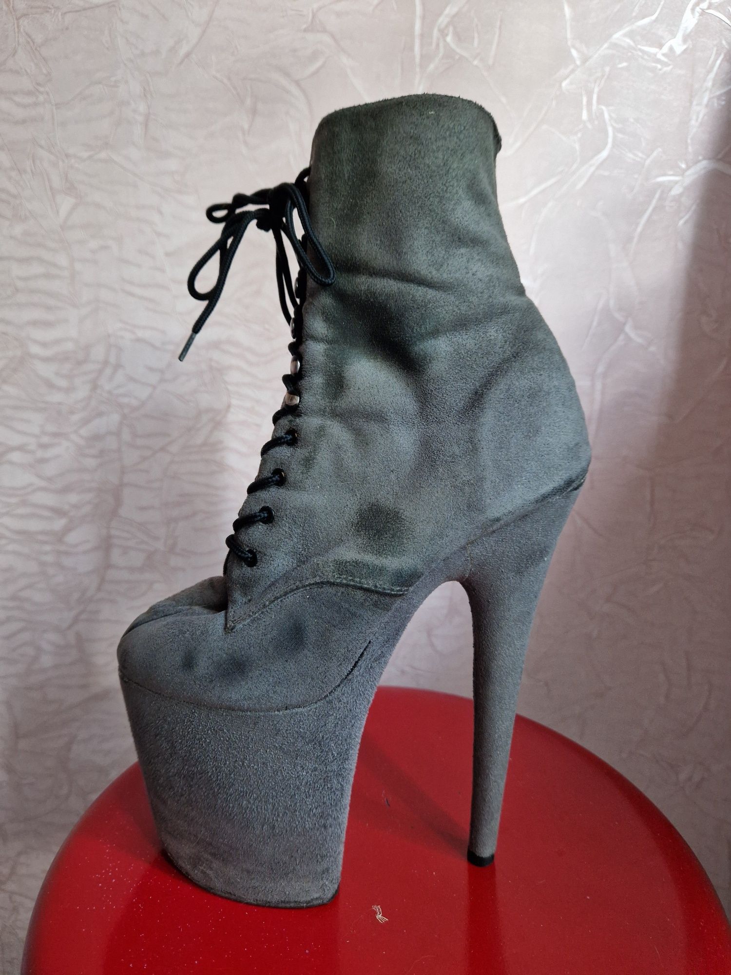 Стріпи Pleaser, 3ка, 37 розмір