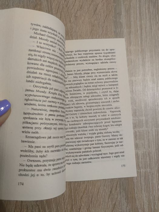 Książka "Czerwone światło hańby" Graham Masterton