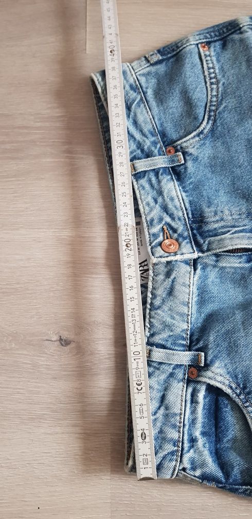 Długa spódnica jeansowa Zara