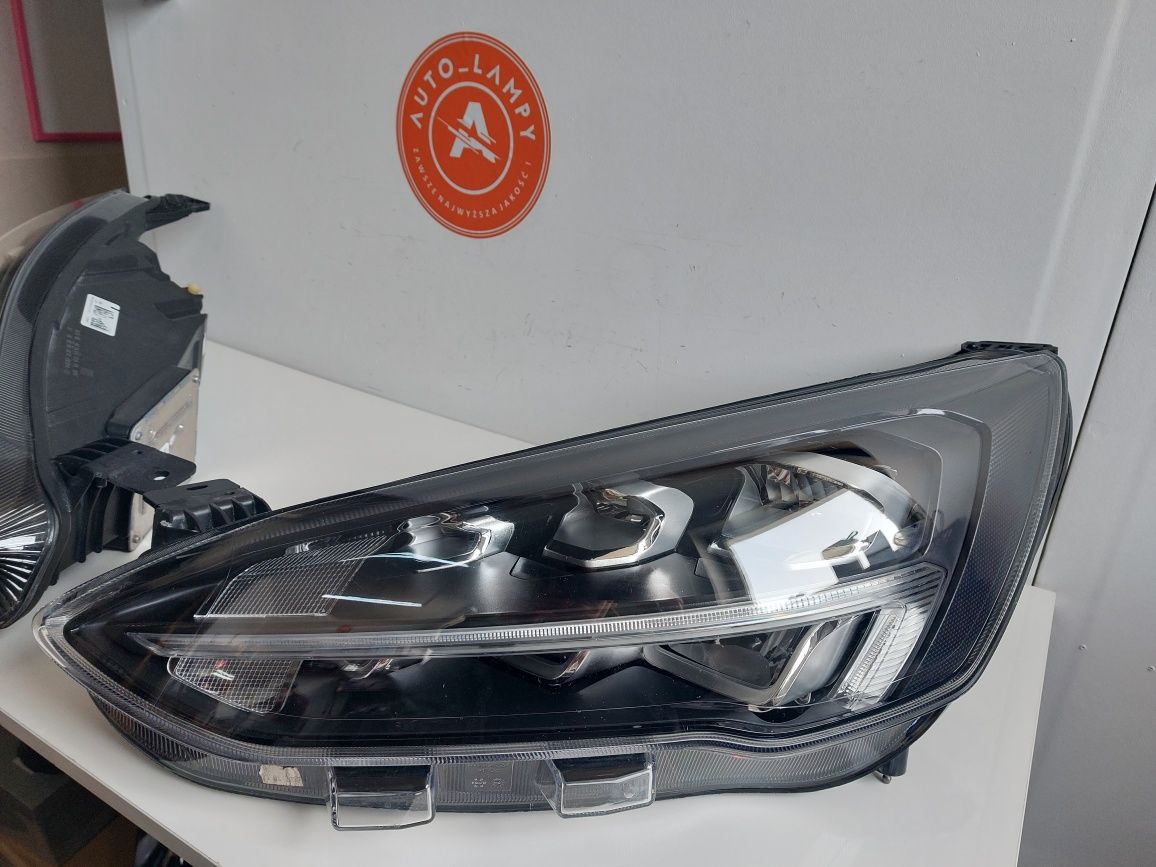 Lampa przednia lewa prawa Ford Focus Mk4 Europa