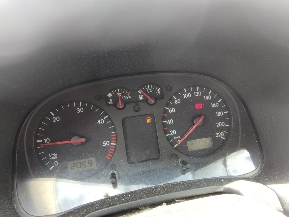 Golf 4 1.9 TDI para peças 1.9tdi VP 90cv