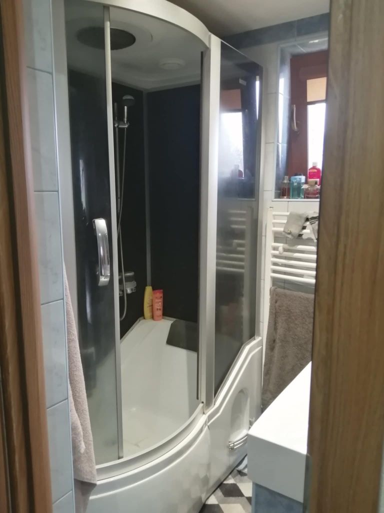 Dom jednorodzinny Plus garaże