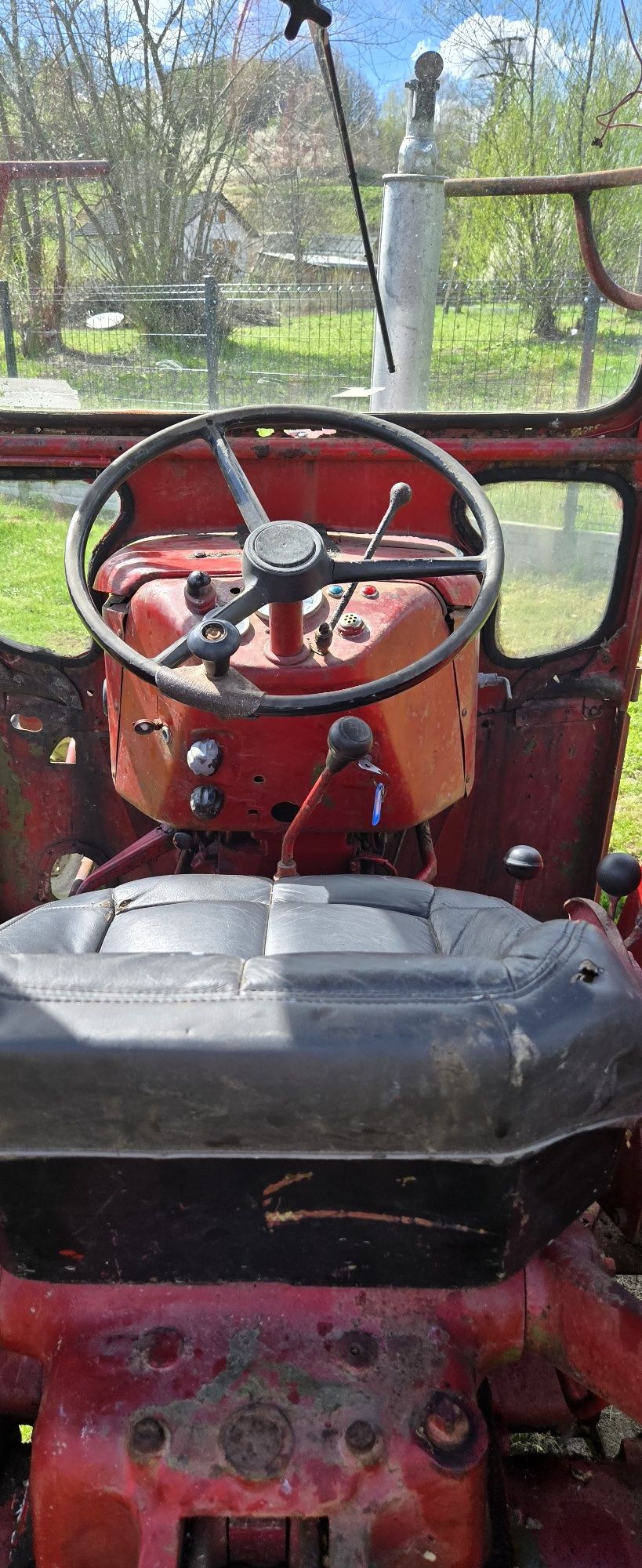 Sprzedam traktor